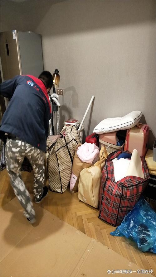 上海搬家前的清洁工作 如何做好清洁？五星级搬家服务企业的专业指南